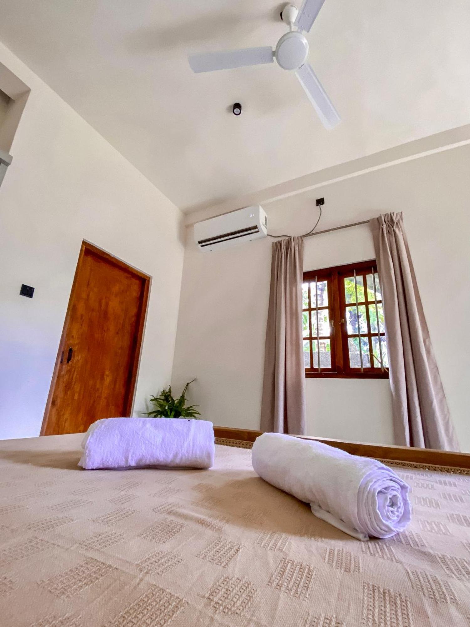 The Palm Private Cottages Мидигама-Ист Экстерьер фото